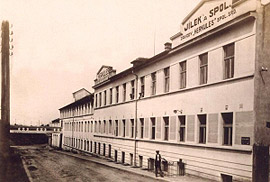 Masarykova ulice k viaduktu 1930